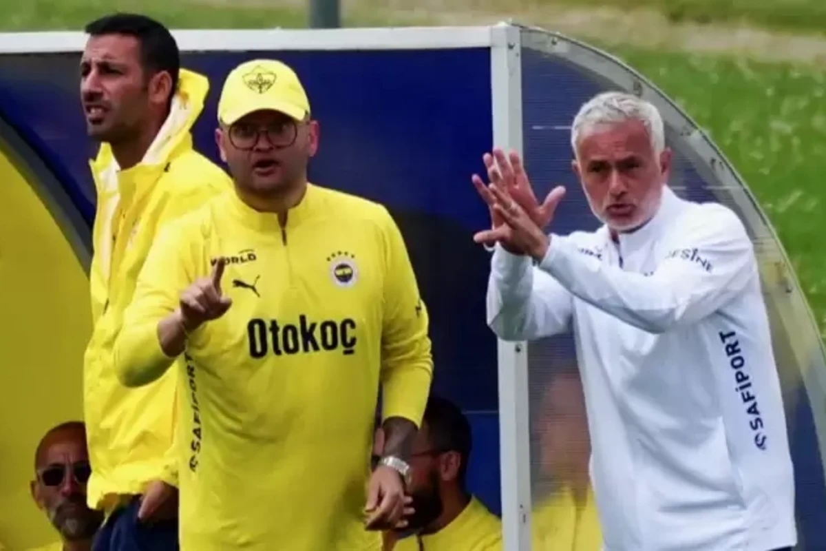 Maurinyo Fənərin bu 3 futbolçusundan razı qalmadı