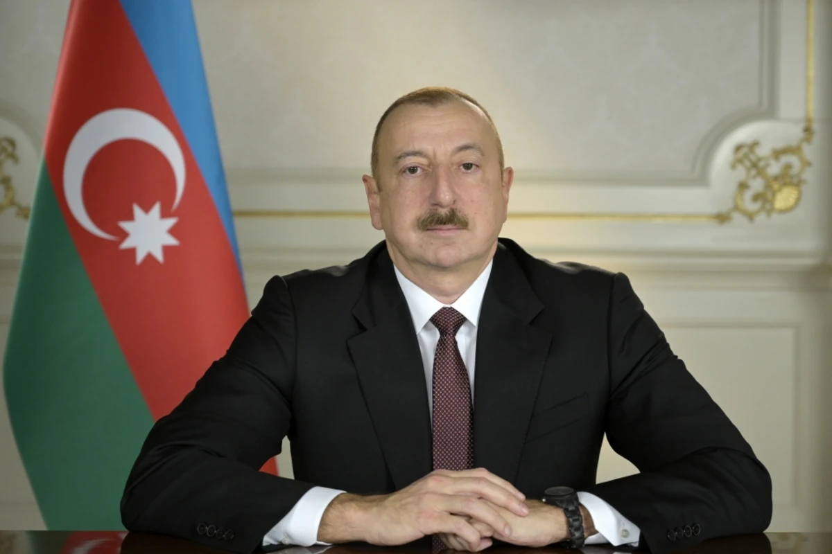 İlham Əliyev Belarus Prezidentini təbrik edib