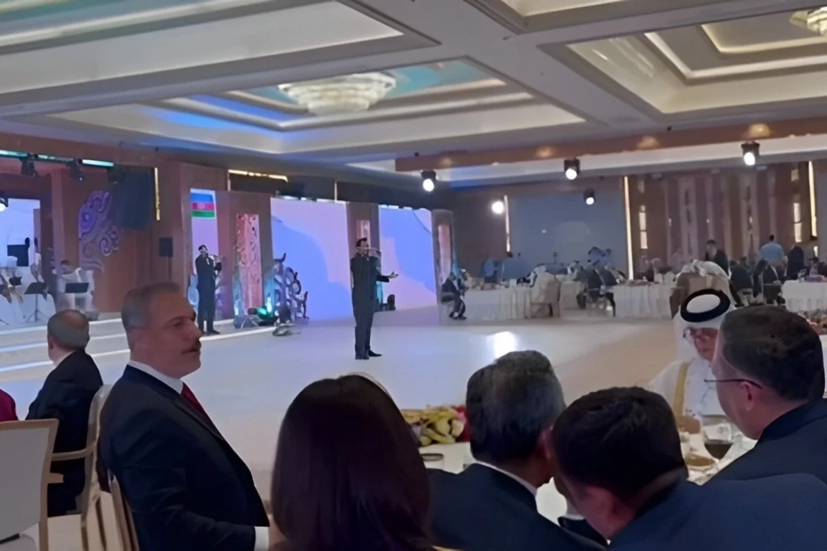 Astanada Prezident İlham Əliyevin iştirak etdiyi ziyafətdə Ey Vətən mahnısı ifa olundu - VİDEO