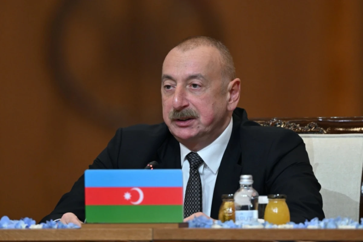 İlham Əliyev: Azərbaycan Şimal-Cənub nəqliyyat dəhlizinin inkişafında mühüm rol oynayır