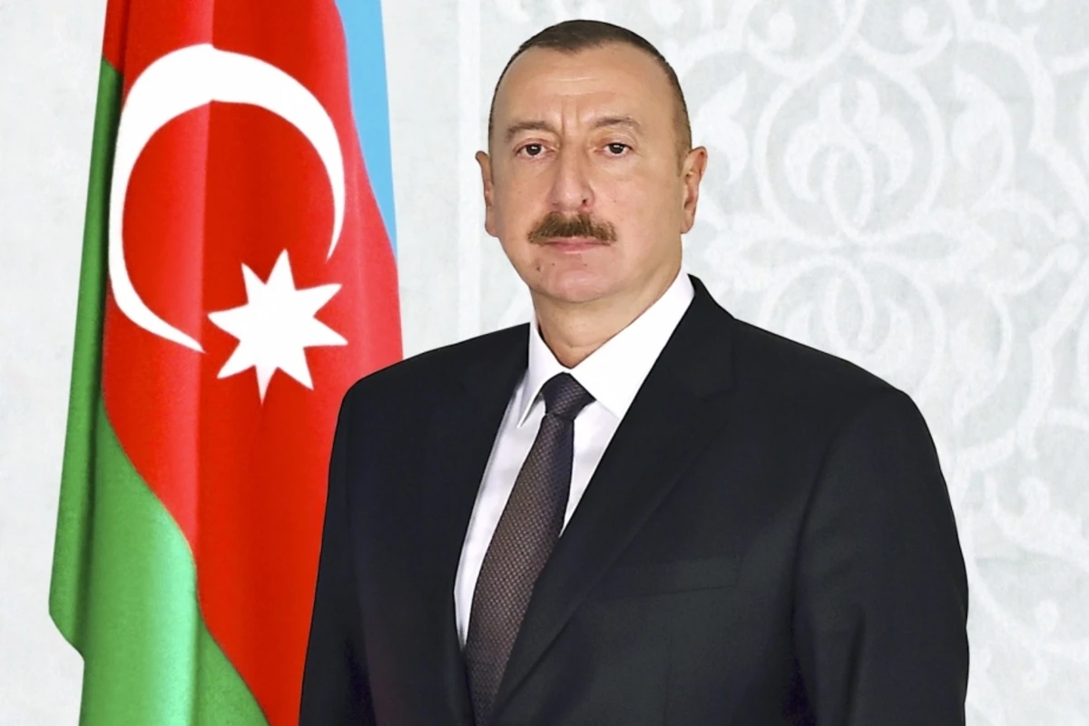 Ильхам Алиев поздравил новоизбранного президента Ирана