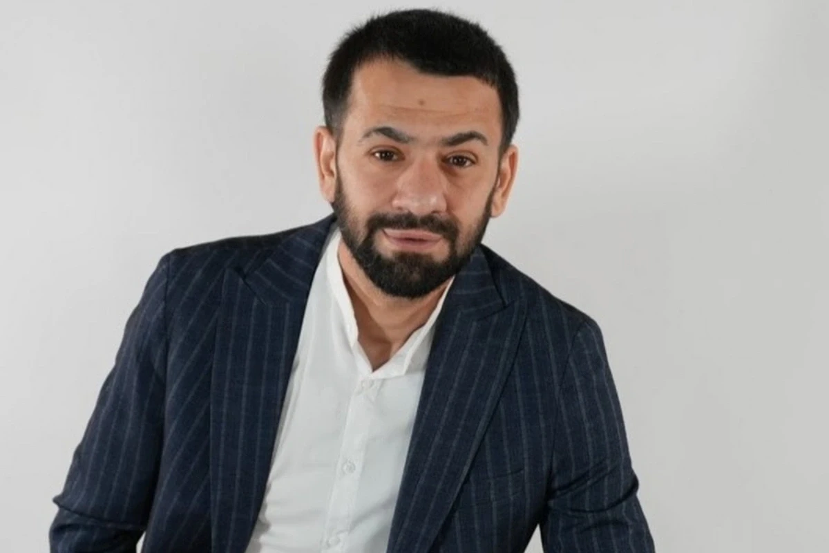 Azərbaycanda tanınmış meyxanaçı vəfat etdi Azərbaycanda tanınmış meyxanaçı vəfat etdi