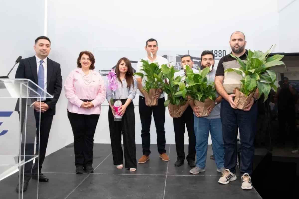 ADY və Mətbuat Şurasının birgə elan etdiyi media müsabiqəsinin qalibləri mükafatlandırıldı - FOTO ADY və Mətbuat Şurasının birgə elan etdiyi media müsabiqəsinin qalibləri mükafatlandırıldı - FOTO