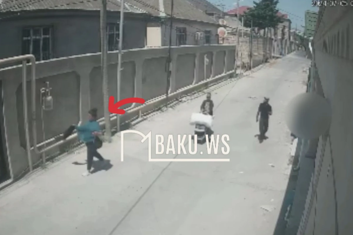 Bakıda evlərdən oğurluq edən qadın peyda olub - ANBAAN VİDEO Bakıda evlərdən oğurluq edən qadın peyda olub - ANBAAN VİDEO