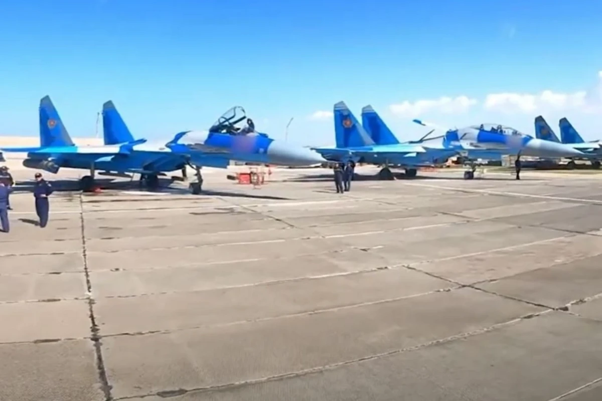 Азербайджанские военные пилоты демонстрируют высокий профессионализм на учениях Бірлестік-2024 - ВИДЕО