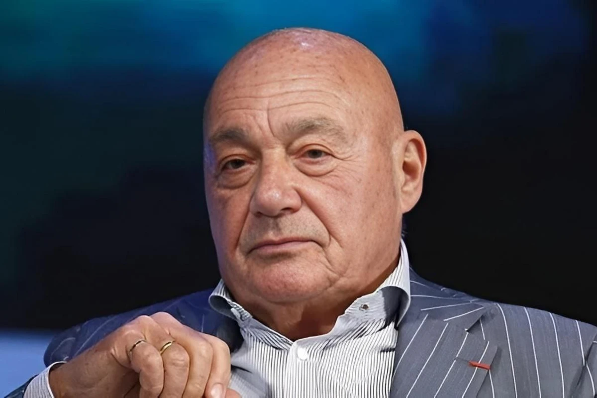 Vladimir Pozner xərçəng diaqnozu ilə xəstəxanaya yerləşdirilib Vladimir Pozner xərçəng diaqnozu ilə xəstəxanaya yerləşdirilib