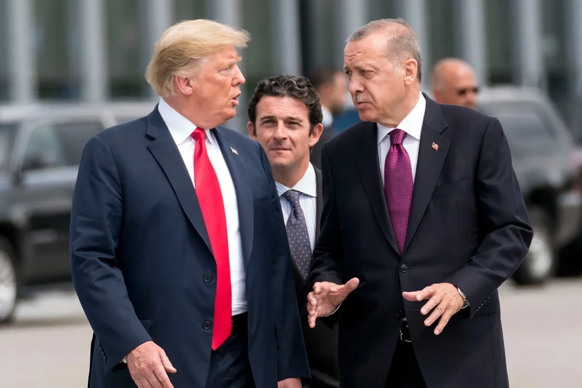 Эрдоган провел телефонный разговор с Трампом