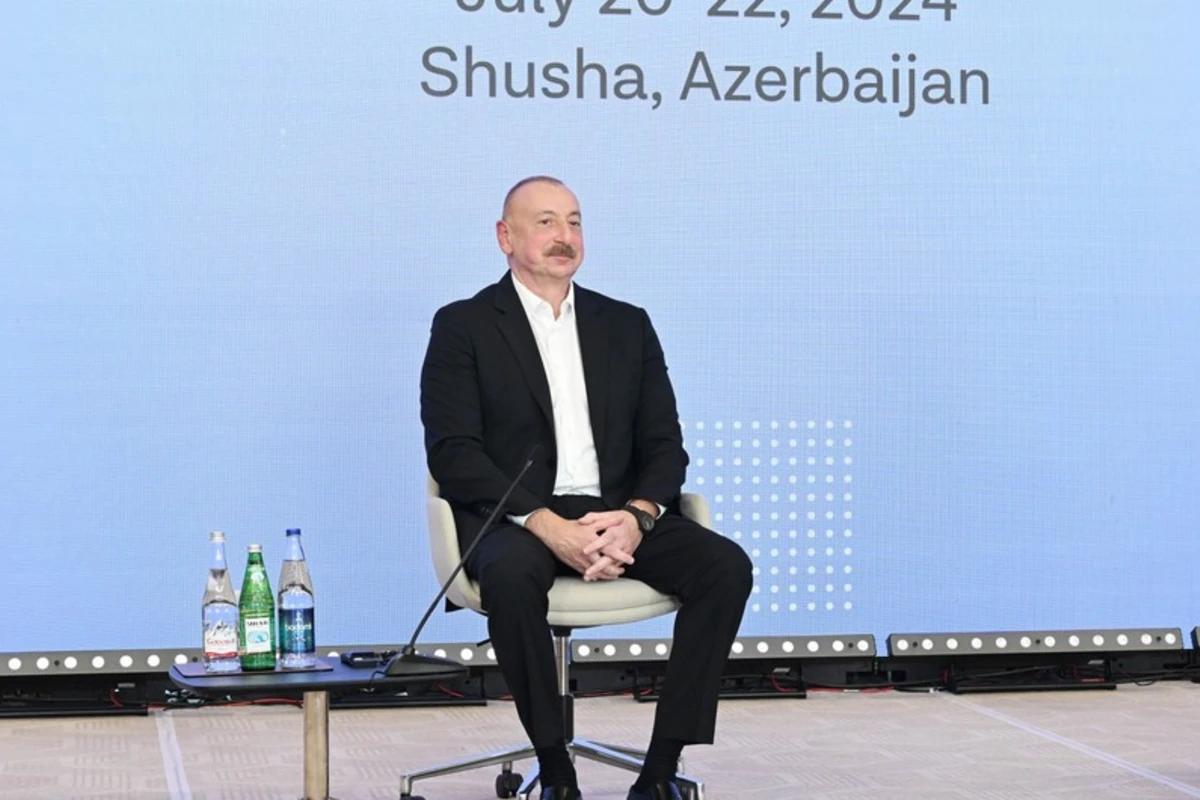 Prezident: Biz istərdik ki, Azərbaycanda və regionda baş verən hadisələr obyektiv şəkildə işıqlandırılsın