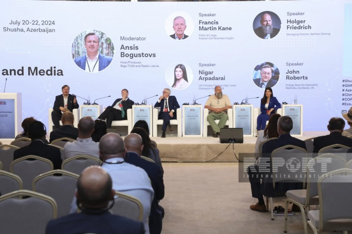 Şuşa Qlobal Media Forumunun yekun paneli baş tutub - FOTO