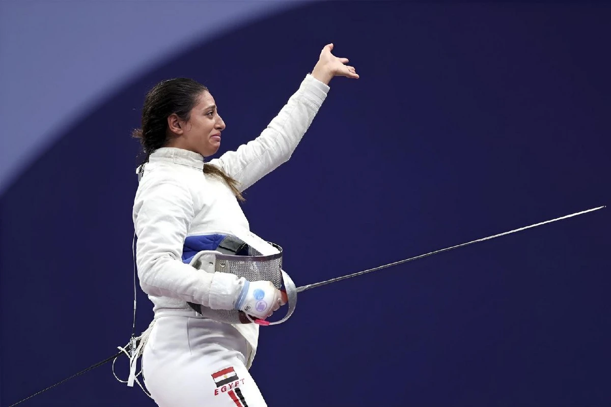 Paris-2024-də maraqlı anlar - 7 aylıq hamilə qadın qılıncoynatma yarışlarında iştirak etdi