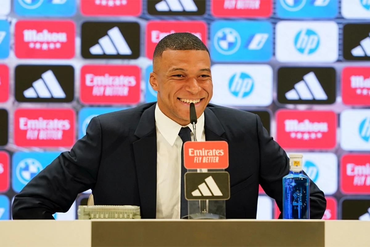 Mbappe futbol klubu satın alıb