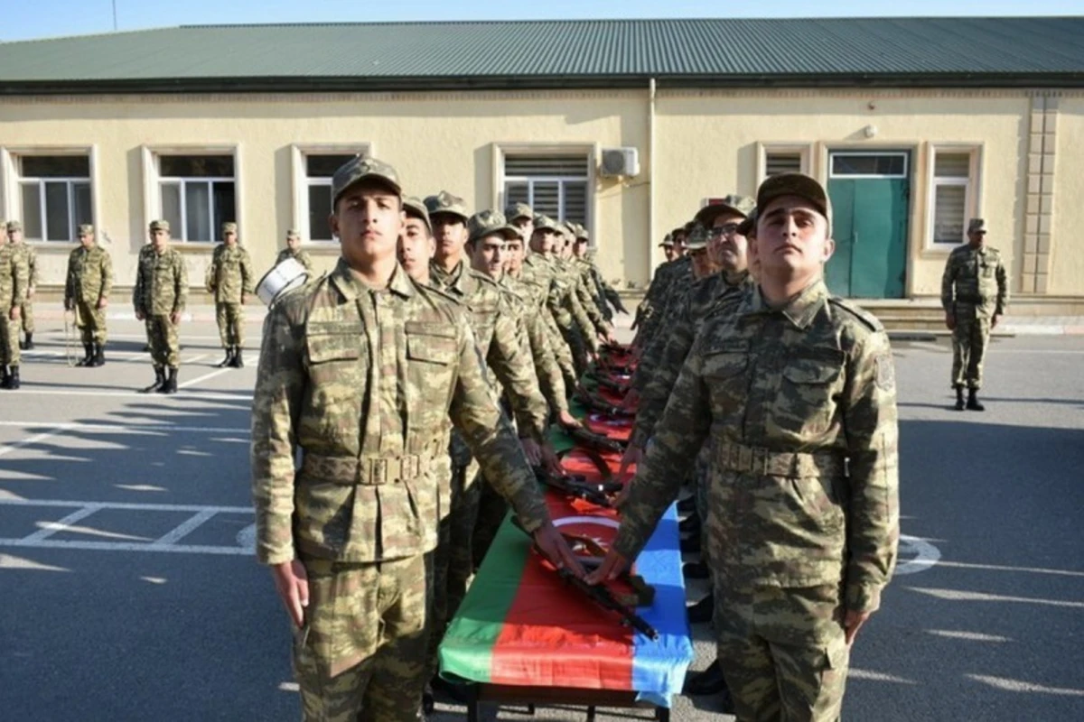 Azərbaycanda müddətli həqiqi hərbi xidmətə iyul çağırışı başa çatıb