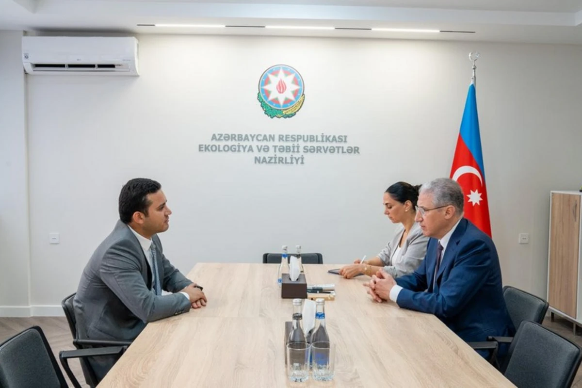 Muxtar Babayev üçüncü “Yüksəliş” müsabiqəsinin qalibi ilə görüşüb