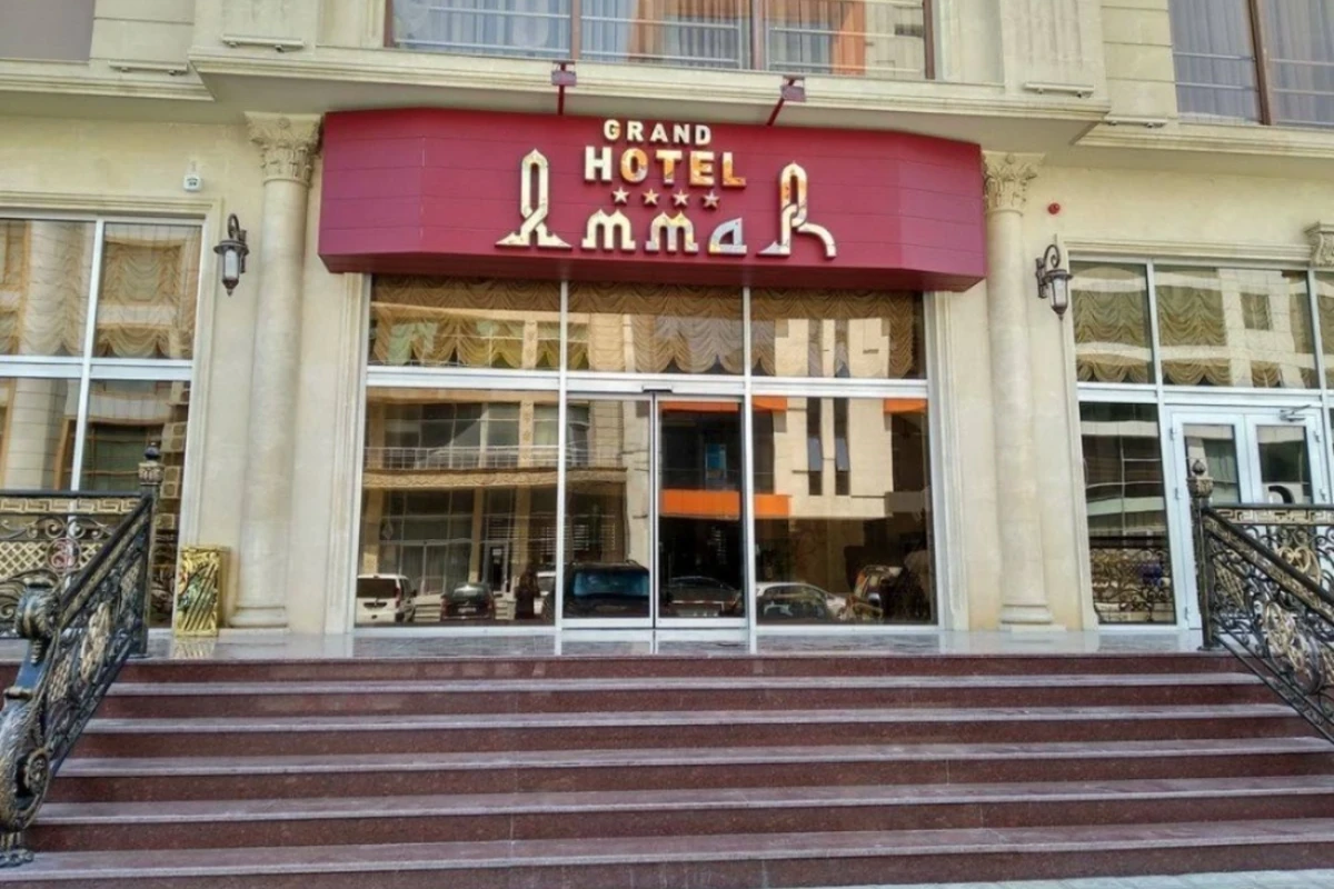 Bakıda məşhur hoteldə yanğın olub - Yenilənib - FOTO