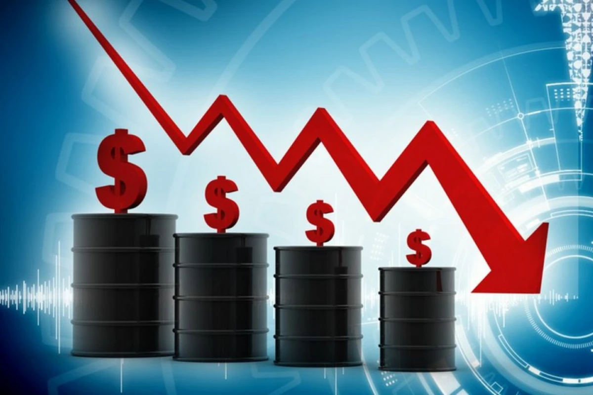 Цена на азербайджанскую нефть упала ниже 80 долларов