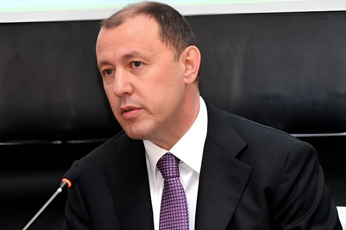 Həbsdə olan azərbaycanlı bankirin oğurladığı pullar Böyük Britaniyanın büdcəsinə getdi - FOTO