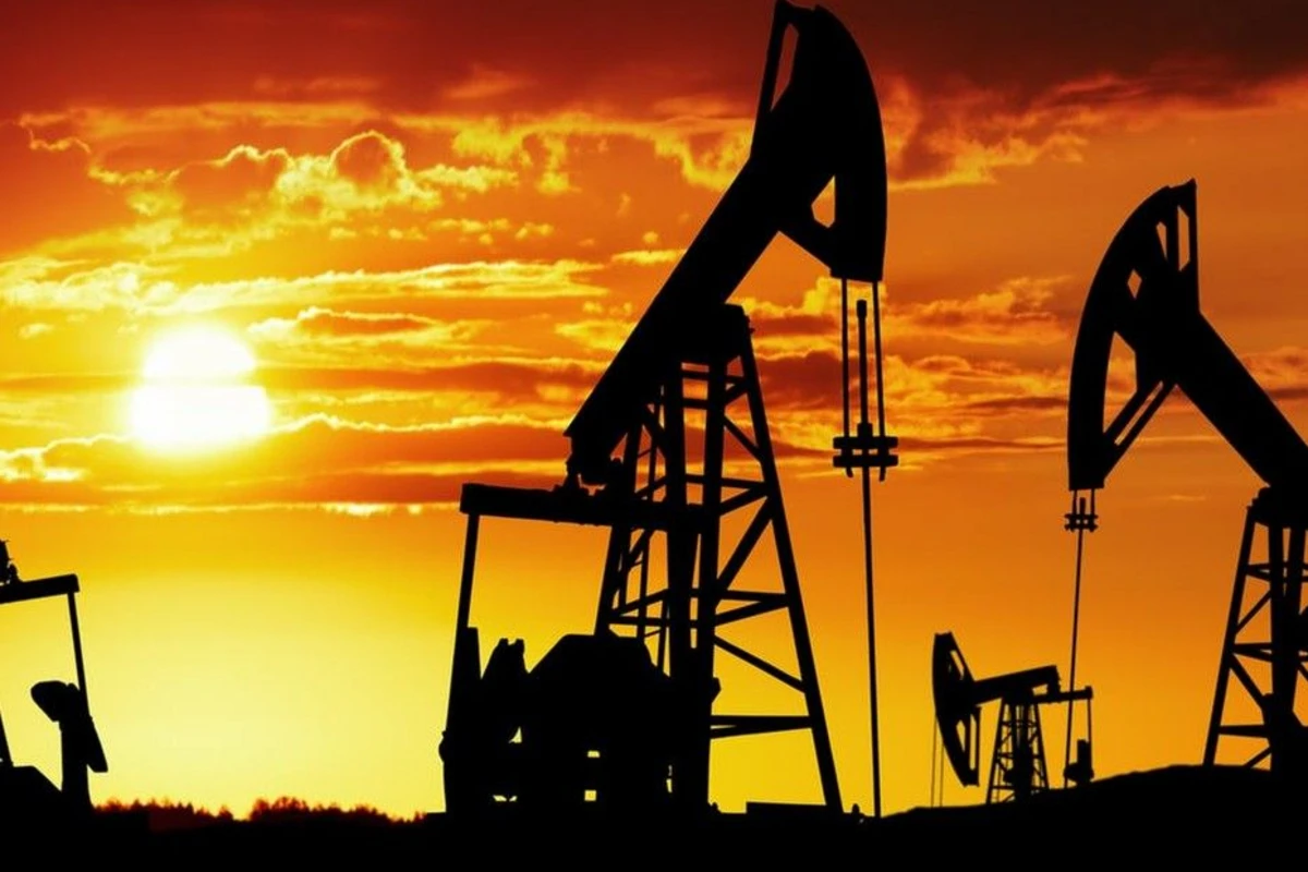Azərbaycan neftinin qiyməti 4 %-ə yaxın artıb Azərbaycan neftinin qiyməti 4 %-ə yaxın artıb