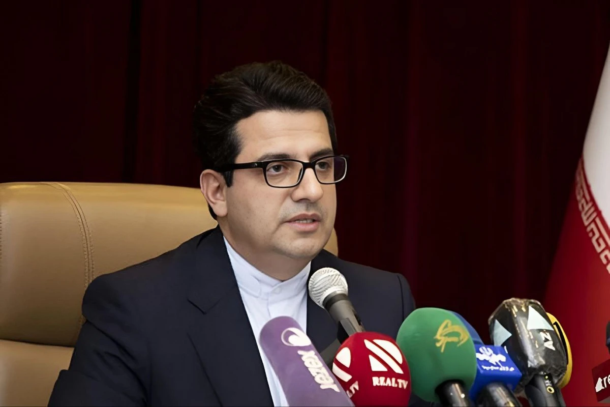 İran diplomatından Azərbaycanla bağlı cəfəng iddia İran diplomatından Azərbaycanla bağlı cəfəng iddia
