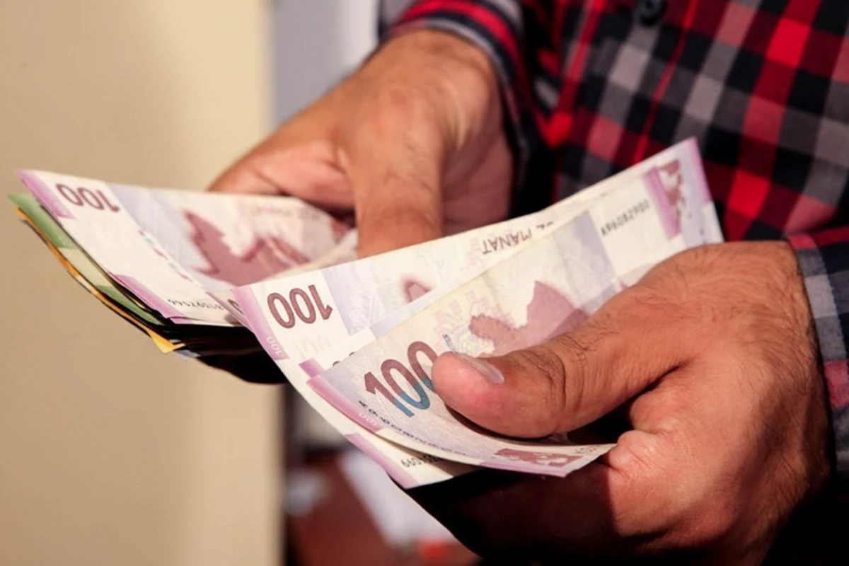 Bakıda orta aylıq əməkhaqqı 8 % artıb Bakıda orta aylıq əməkhaqqı 8 % artıb