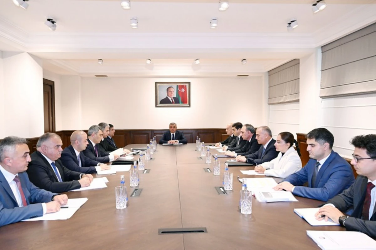 Korrupsiyaya qarşı mübarizə üzrə Komissiyanın yanında fəaliyyət göstərən işçi qrupların tərkibi yenilənəcək Korrupsiyaya qarşı mübarizə üzrə Komissiyanın yanında fəaliyyət göstərən işçi qrupların tərkibi yenilənəcək