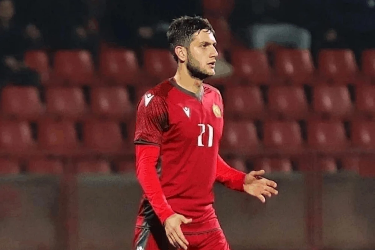 Erməni futbolçu Azərbaycana gəlməkdən imtina edib? Erməni futbolçu Azərbaycana gəlməkdən imtina edib?