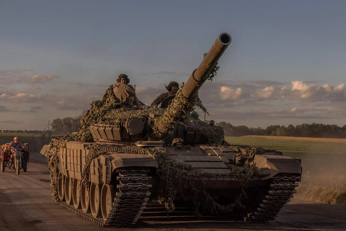 Kursk vilayətində Ukrayna ordusunun vurulan tankları - VİDEO