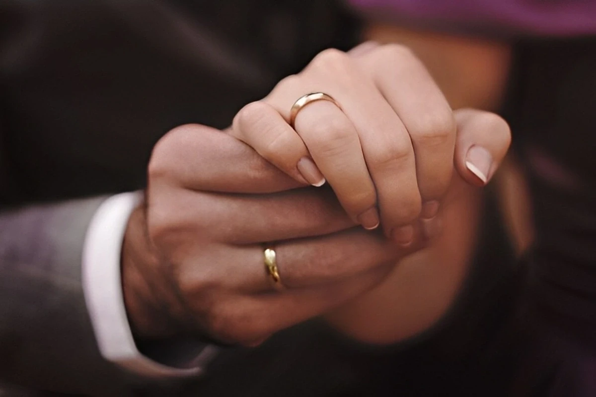 Фиктивные браки с иностранцами: новый тренд или опасная афера? - ВИДЕО