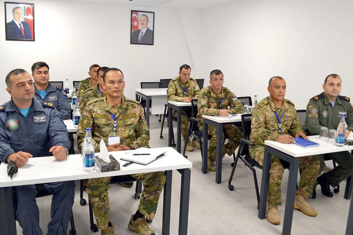 Özbəkistan hərbçiləri Azərbaycanda PUA kursunda iştirak edirlər - FOTO