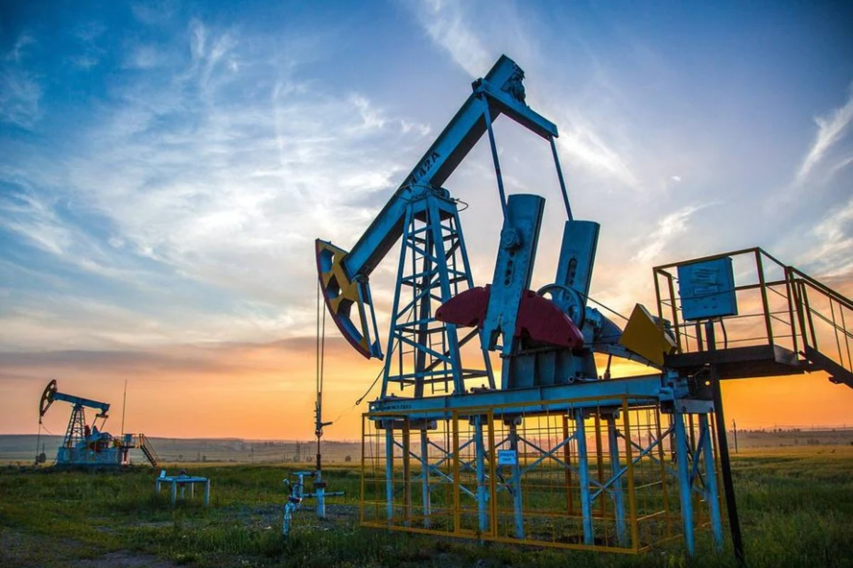 Azərbaycan neftinin qiyməti 84 dollardan aşağı düşüb Azərbaycan neftinin qiyməti 84 dollardan aşağı düşüb