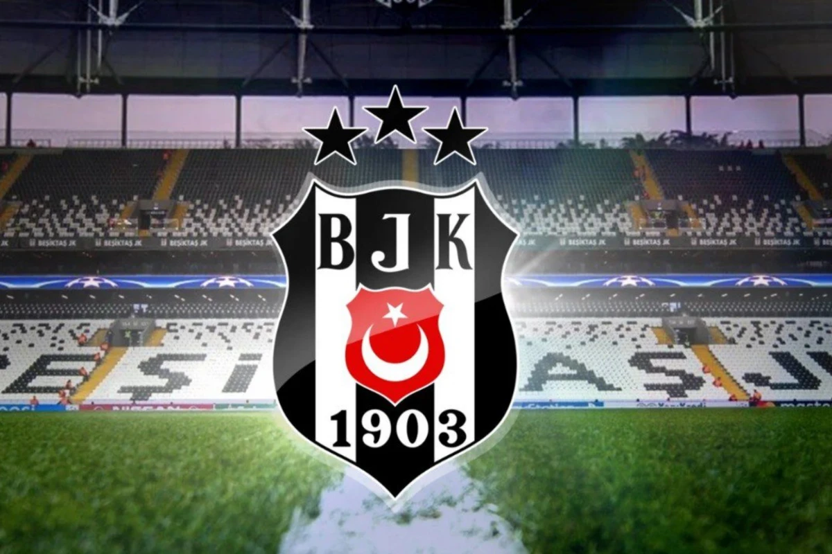 “Beşiktaş”da tarixin ən böyük ayrılıq əməliyyatı - 22 futbolçu göndərildi