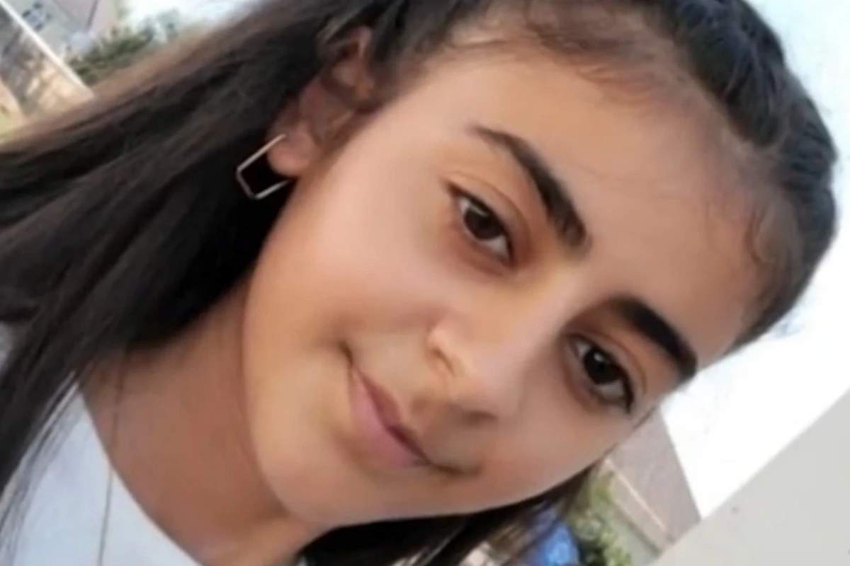 14 yaşlı Nərminə Kazımovanın müəmmalı ölümü: Anası qızının orqanlarının götürüldüyünü deyir - VİDEO 14 yaşlı Nərminə Kazımovanın müəmmalı ölümü: Anası qızının orqanlarının götürüldüyünü deyir - VİDEO