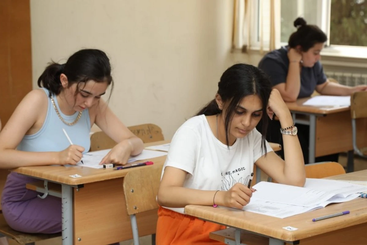 Ali təhsil müəssisələrinə ixtisas seçimi başa çatır