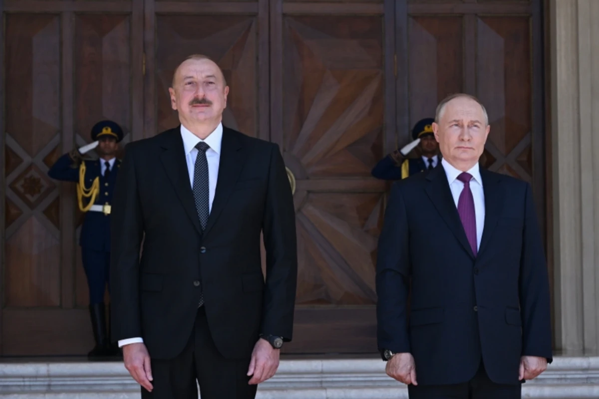 Состоялась церемония официальной встречи Президента России Владимира Путина - ВИДЕО Состоялась церемония официальной встречи Президента России Владимира Путина - ВИДЕО