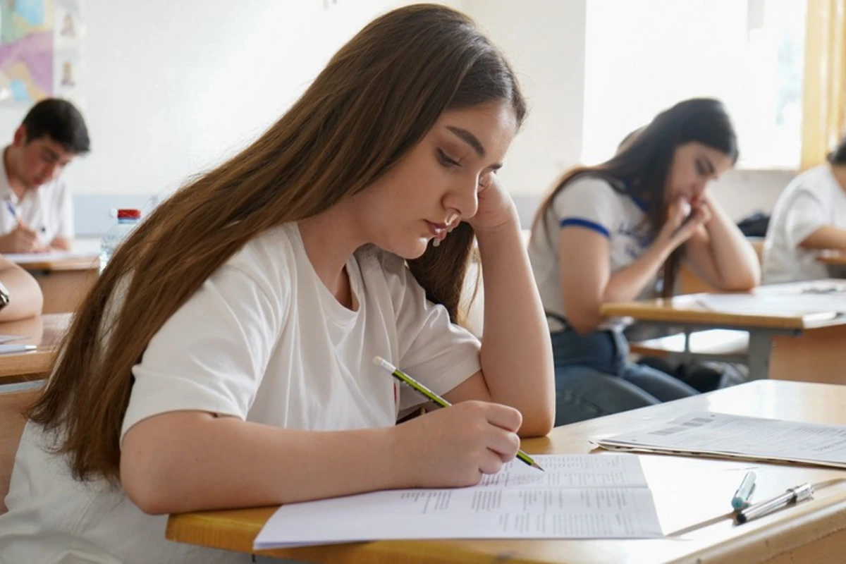 Subbakalavrlar bu il universitetlərdən kənar qalacaqlar? - RƏSMİ CAVAB Subbakalavrlar bu il universitetlərdən kənar qalacaqlar? - RƏSMİ CAVAB