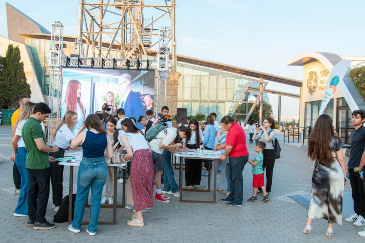 COP29 Məlumat Mərkəzində “Ekoloji təmiz həyat tərzinə keçid” adlı tədbir keçirilib - FOTO