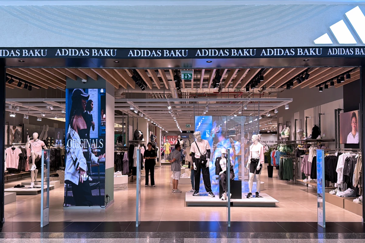Bakıda Qafqazın ən böyük adidas mağazası açıldı! - FOTO
