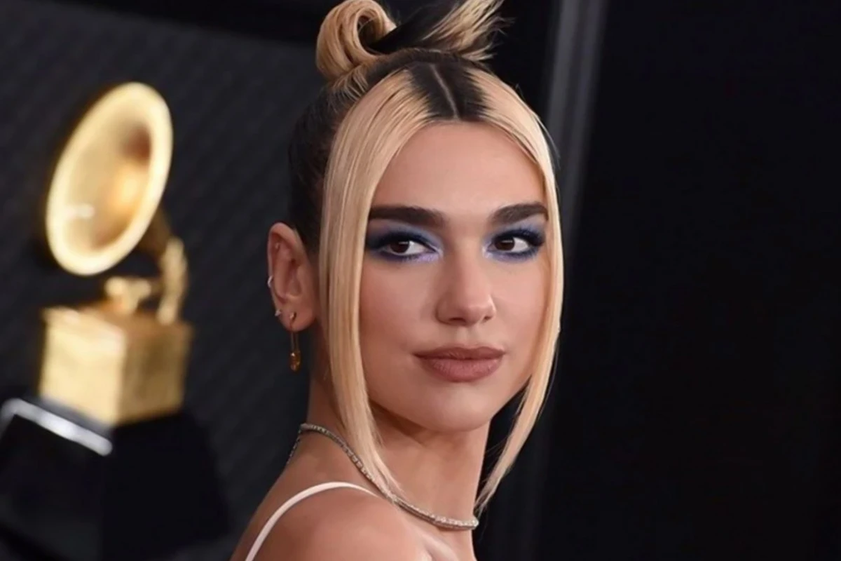 Dua Lipa şirniyyat markası yaradır - FOTO