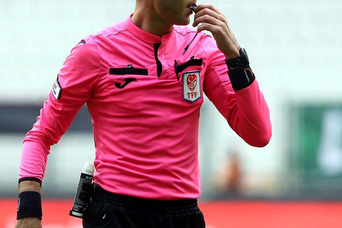 Türkiyədə mərc oynadığı aşkarlanan 149 hakim futboldan uzaqlaşdırıldı Türkiyədə mərc oynadığı aşkarlanan 149 hakim futboldan uzaqlaşdırıldı