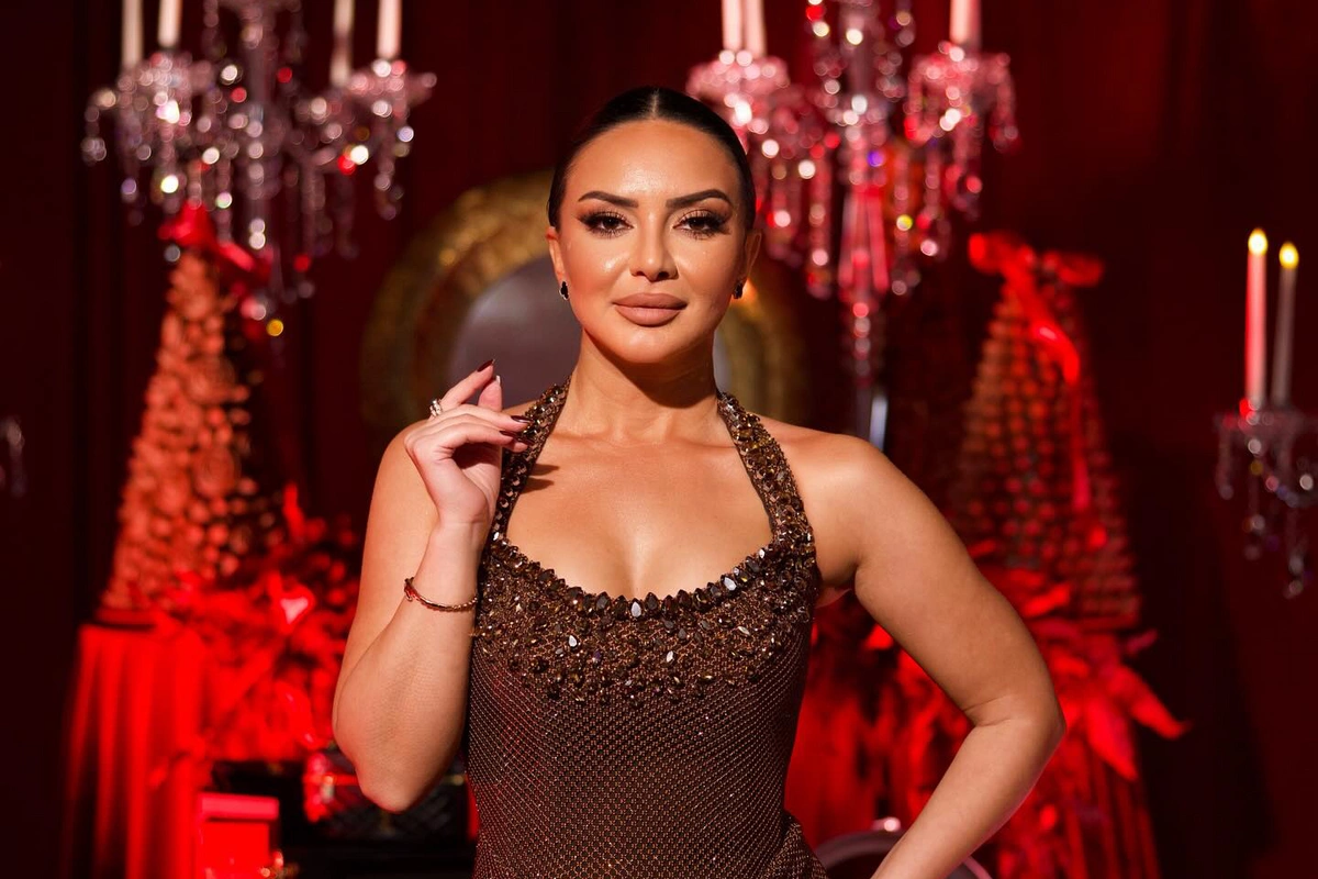 Aparıcı Könül Muxtarovaya TikTokda söyüş yazdı - 600 manat cərimələndi