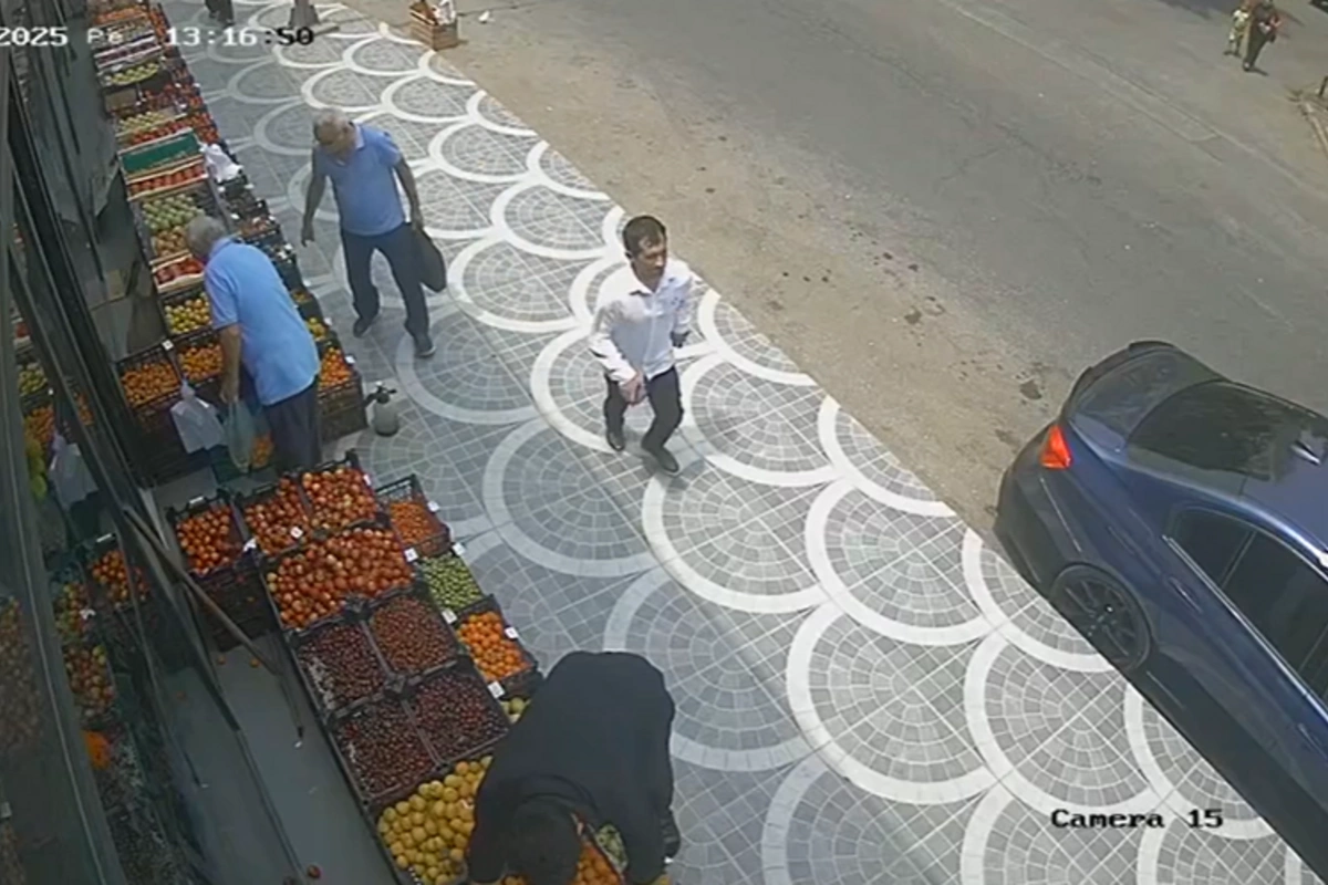 Bakıda azyaşlıya qarşı soyğunçuluq edib qaçmaqda ittiham olunan kişi saxlanılıb - ANBAAN VİDEO