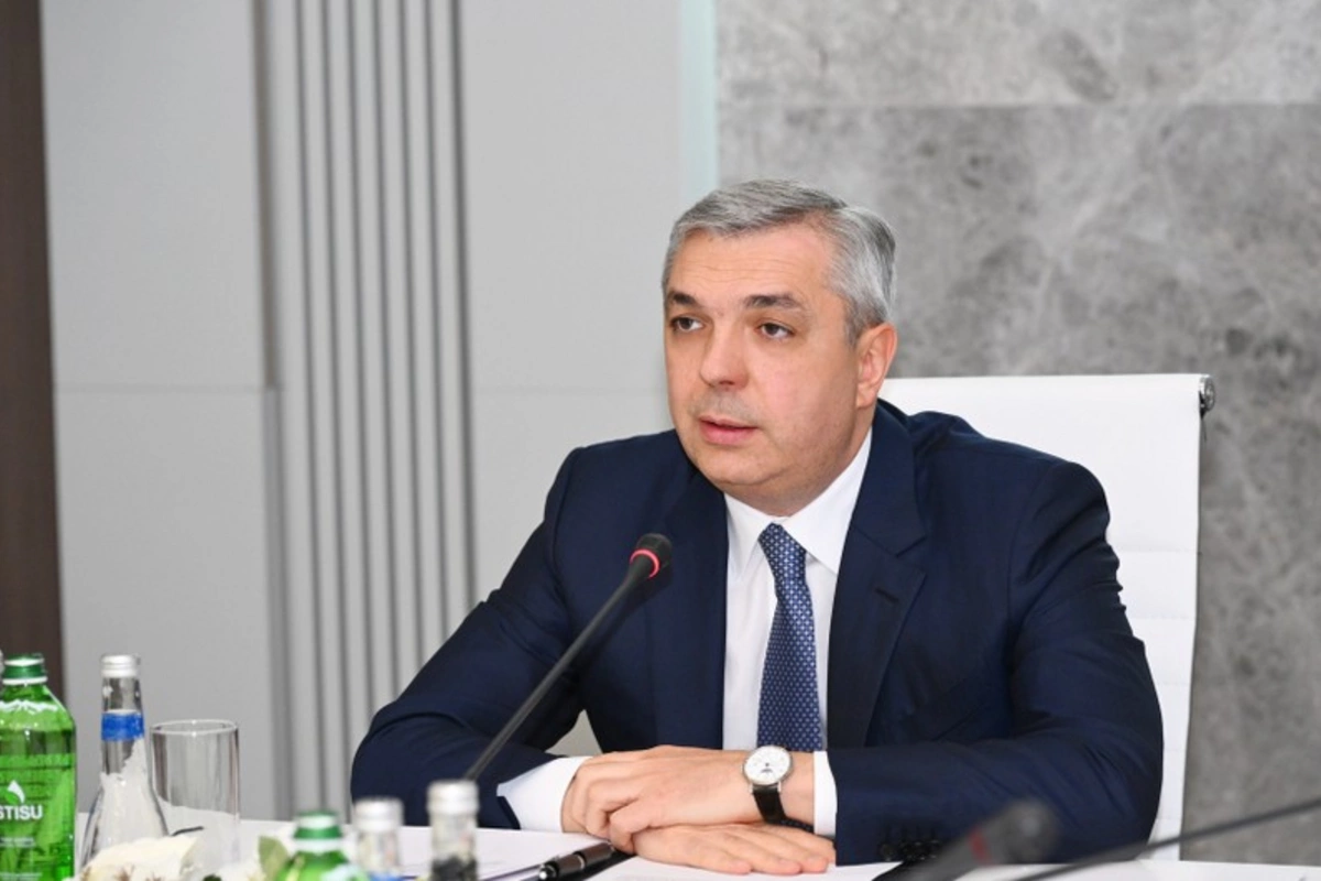 Samir Nuriyev: Prezident azad edilmiş ərazilərdə 159 layihənin təməlini qoyub Samir Nuriyev: Prezident azad edilmiş ərazilərdə 159 layihənin təməlini qoyub