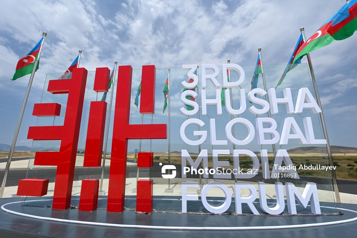 3-cü Şuşa Qlobal Media Forumu işinə davam edir