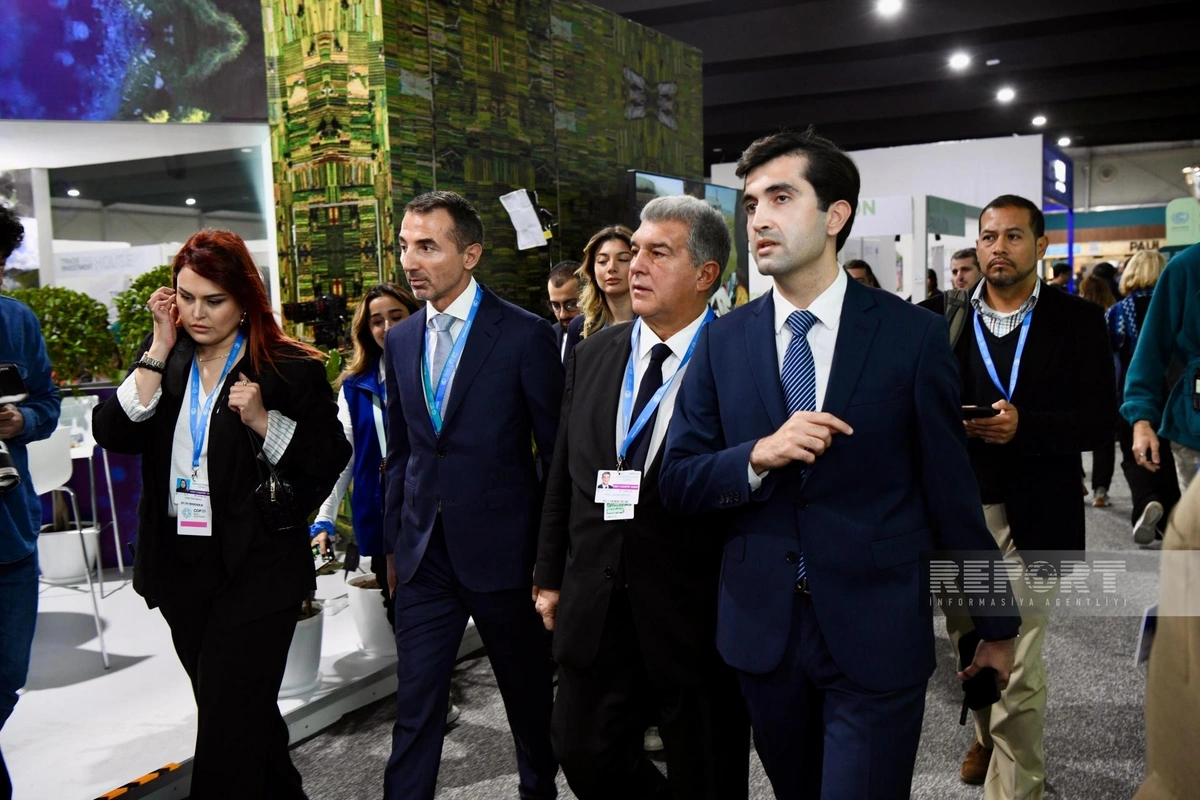 Barselona klubunun prezidenti COP29 məkanındakı pavilyonları ziyarət edib Barselona klubunun prezidenti COP29 məkanındakı pavilyonları ziyarət edib