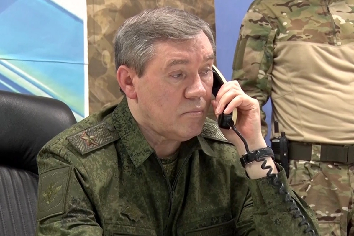 Глава Генштаба ВС РФ сделал неожиданное признание в связи с операцией в Курске