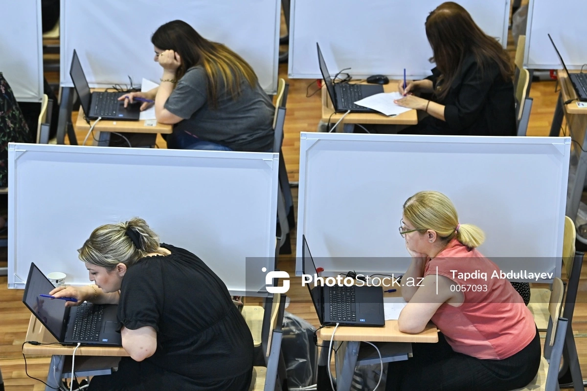 Təhsilverənlərin imtahanı ilə bağlı yanlış məlumatlara açıqlama verildi