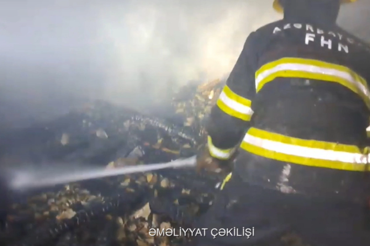 Bakıda moteldə yanğın baş verib