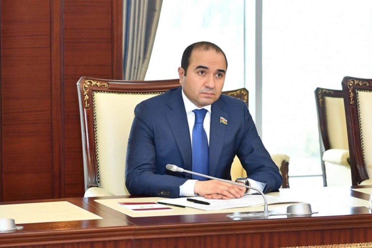 Deputat: Bələdiyyələrin əksəriyyətinin dövlətə borcu var və ya hesabları bağlıdır Deputat: Bələdiyyələrin əksəriyyətinin dövlətə borcu var və ya hesabları bağlıdır