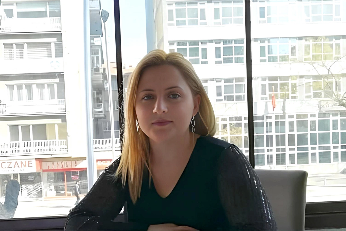 İki uşaq anasını qonşuları QIZILA görə ÖLDÜRDÜ