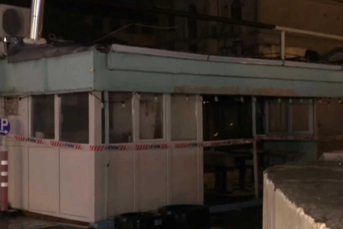 Binəqədidə kafedə baş verən partlayışın şahidi danışdı: İşçilərdən biri yanırdı, mən söndürdüm