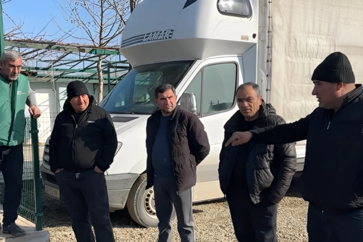 İki-üç aydır maşınlarımızı izləyirlər - Azərbaycanlı TIR sürücüləri nədən narazıdırlar?